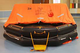 Why is the gas in the inflatable life raft carbon dioxide instead of nitrogen?
